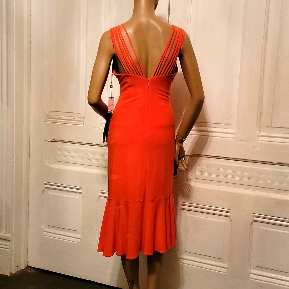 Laundry by Sheli Segal - Picture 4 of 7